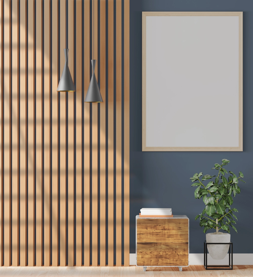 Moderner Wohnraum mit Holzlamellen Akustikpaneele, blauer Wand, Sideboard mit Büchern und Zimmerpflanze